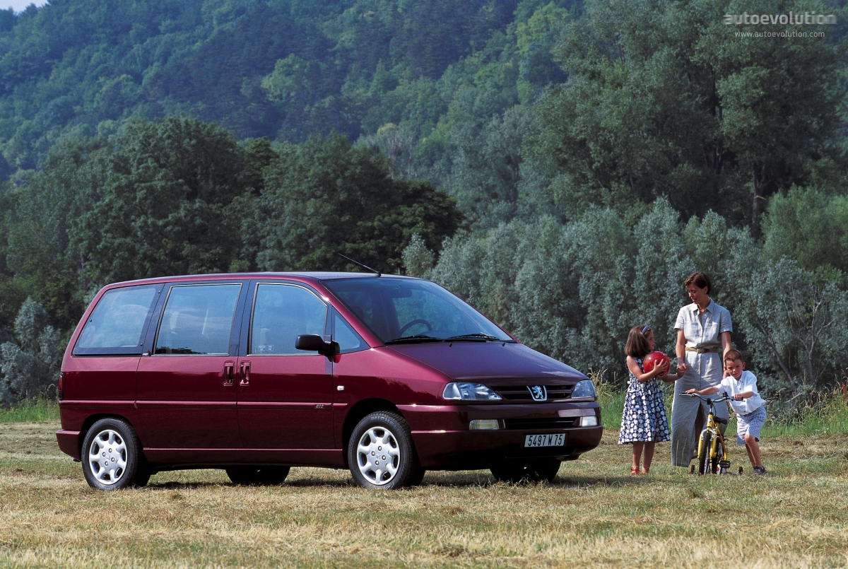 Peugeot 806 technical specifications and fuel economy